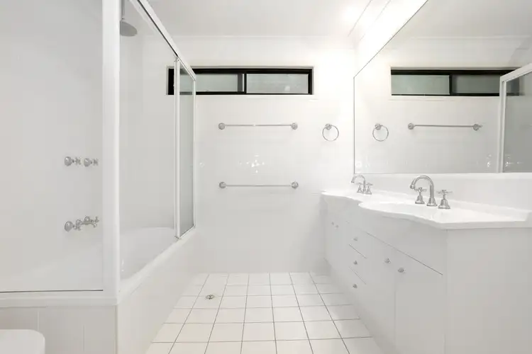 Fifth view of Homely townhouse listing, 38/2 Ridgeline Way, Highland Park QLD 4211