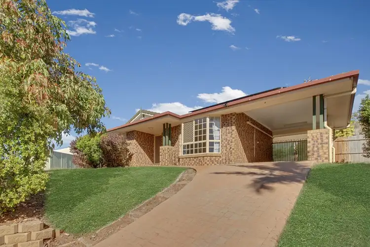 15 Stitt Close, Glen Eden QLD 4680