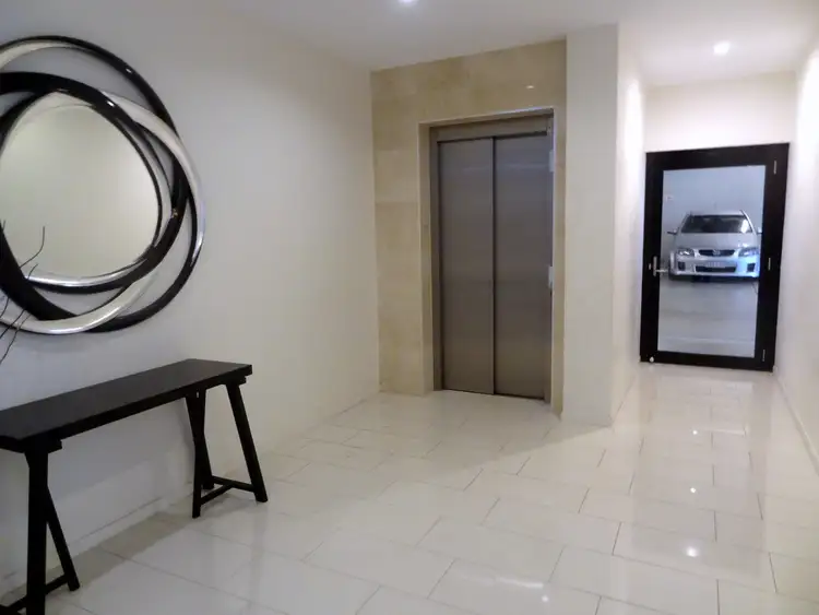 Main view of Homely apartment listing, 4/44 Cordelia Street, South Brisbane QLD 4101
