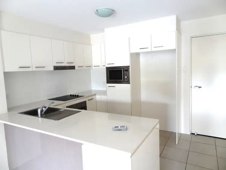 Second view of Homely apartment listing, 4/44 Cordelia Street, South Brisbane QLD 4101