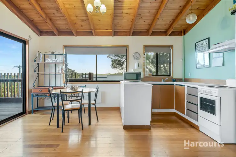 32 Sunset Drive, Sunset Strip VIC 3922