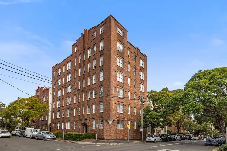 Sixth view of Homely studio listing, 32/5 Darley Street, Darlinghurst NSW 2010