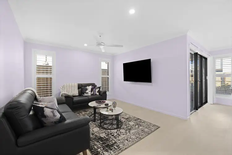 Third view of Homely house listing, 15 Carnarvon Crescent, Banya QLD 4551