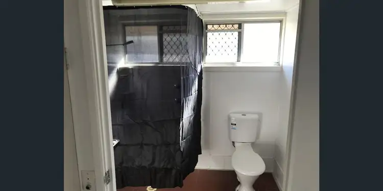 Fifth view of Homely unit listing, 4/39 Alice Street, Dalby QLD 4405