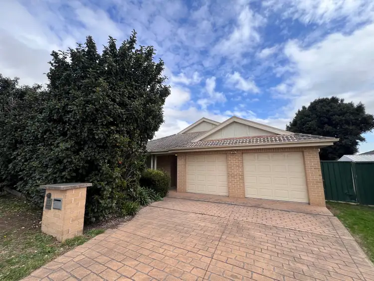 17 Wanaruah Circuit, Muswellbrook NSW 2333