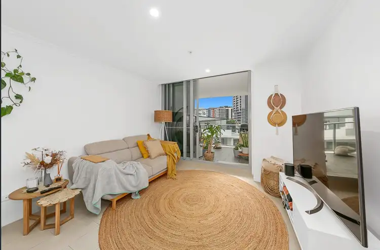 Third view of Homely apartment listing, 705/42 Wyandra Street, Newstead QLD 4006