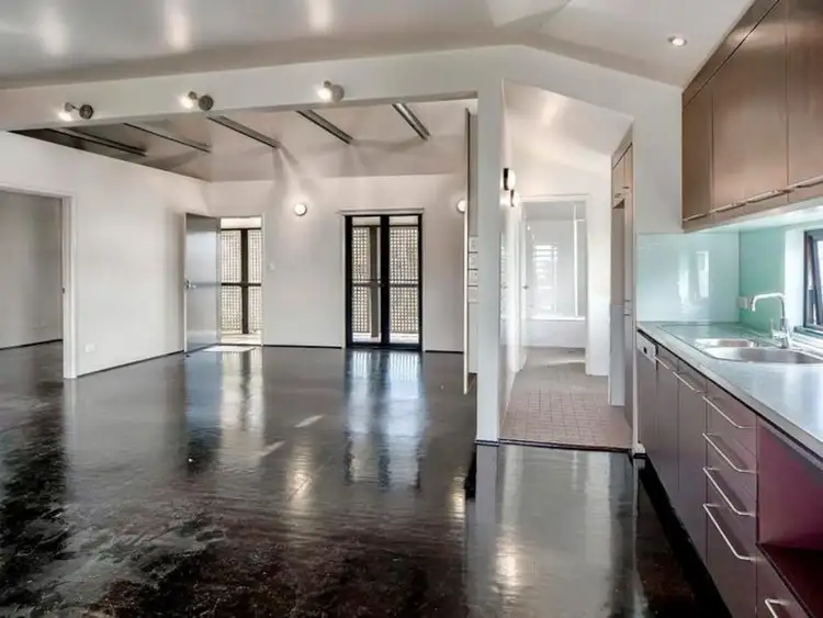 Second view of Homely house listing, 28 Kinross Street, Spring Hill QLD 4000