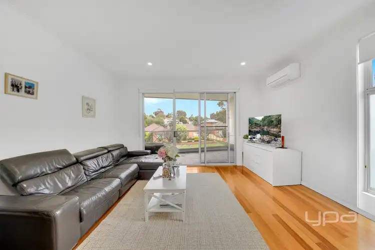 Second view of Homely townhouse listing, 1/662 PASCOE VALE Road, Oak Park VIC 3046