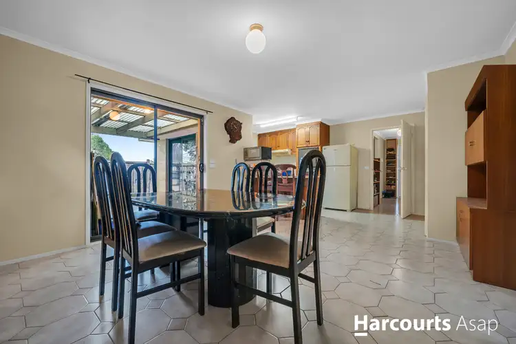 Sixth view of Homely house listing, 3 Ambleside Crescent, Berwick VIC 3806