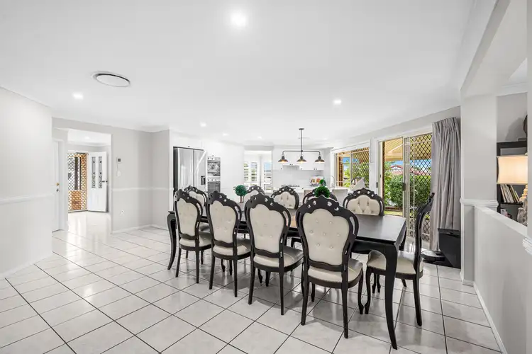 Sixth view of Homely house listing, 2 Glenlyn Street, Wynnum West QLD 4178