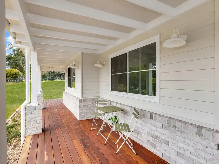 57 South Street, Robertson NSW 2577