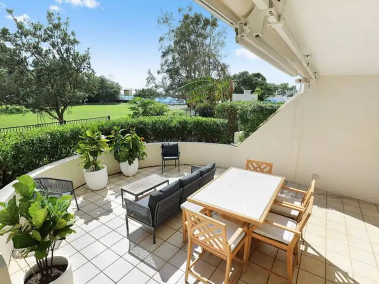 7/49 Landsborough Parade, Golden Beach QLD 4551