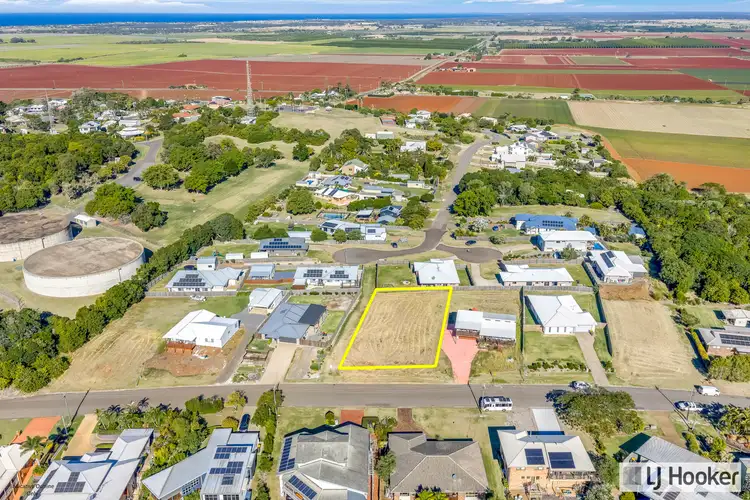 6A Hilltop Avenue, Qunaba QLD 4670