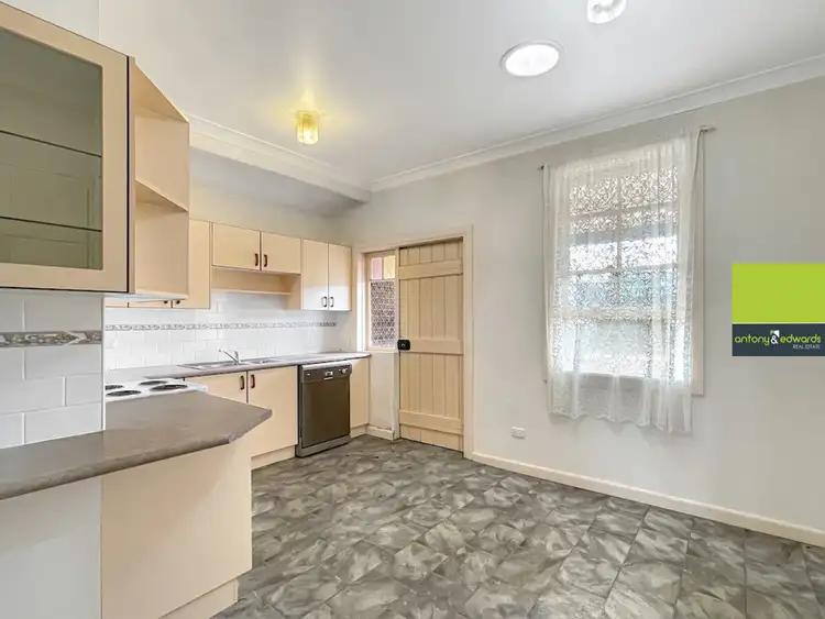 Fifth view of Homely house listing, 5 Walker Street, Goulburn NSW 2580