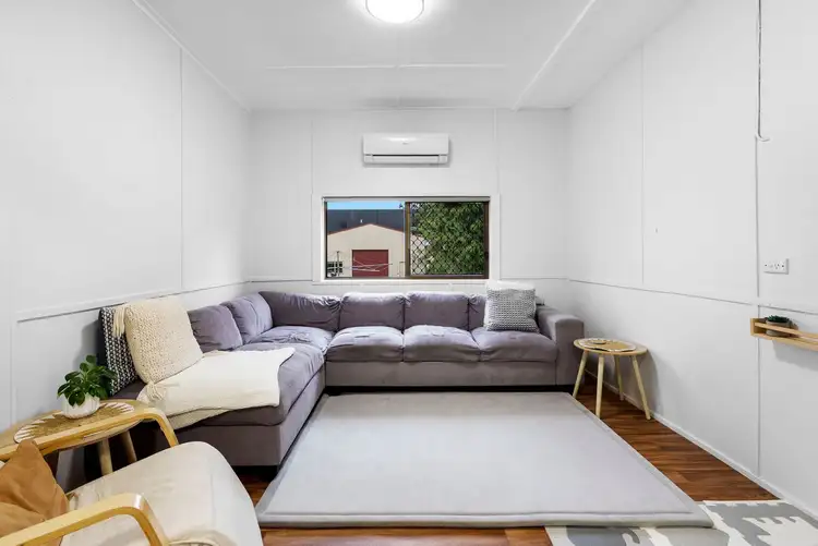 51 Railway Avenue, Strathpine QLD 4500