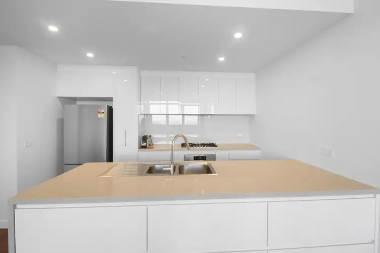 Third view of Homely apartment listing, 904/10 Regent Street, Wollongong NSW 2500
