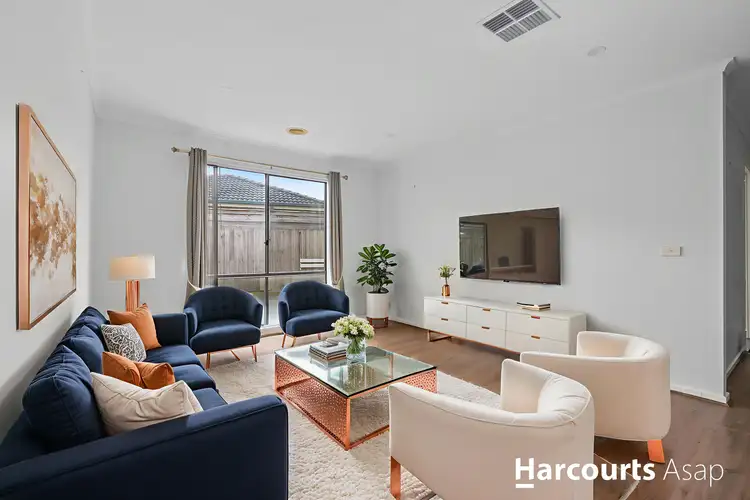 Second view of Homely house listing, 7 Swamp Gum Place, Pakenham VIC 3810