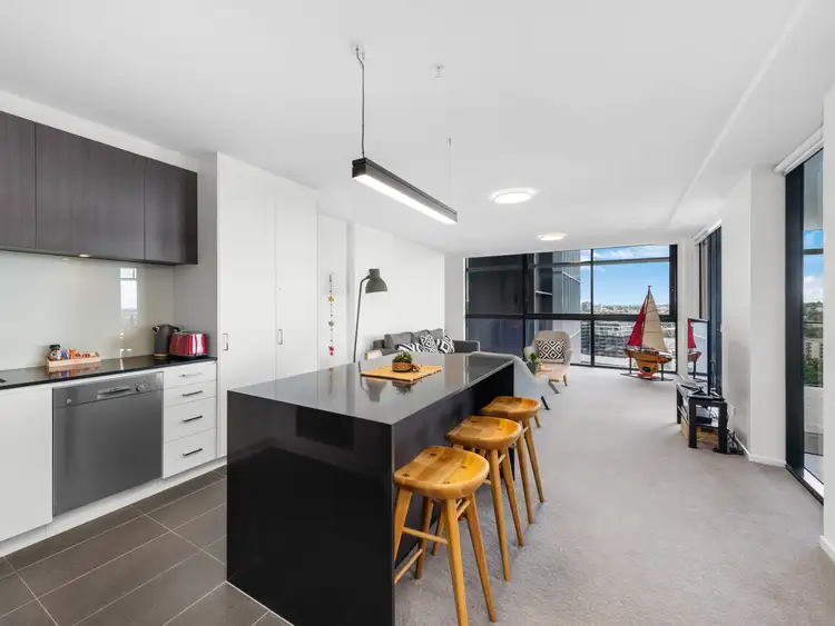 1106/30 Festival Place, Newstead QLD 4006
