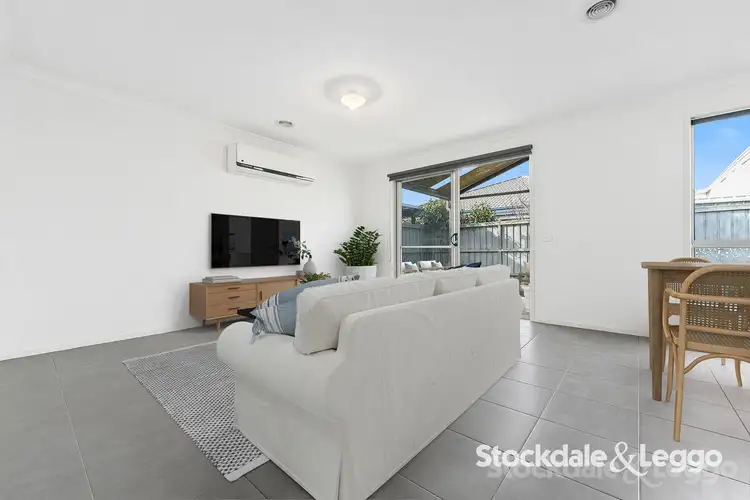 Fourth view of Homely house listing, 10 Kosciuszko Circuit, Clyde VIC 3978