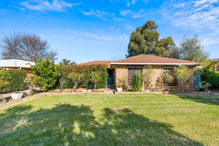15 Matheson Place, Estella NSW 2650