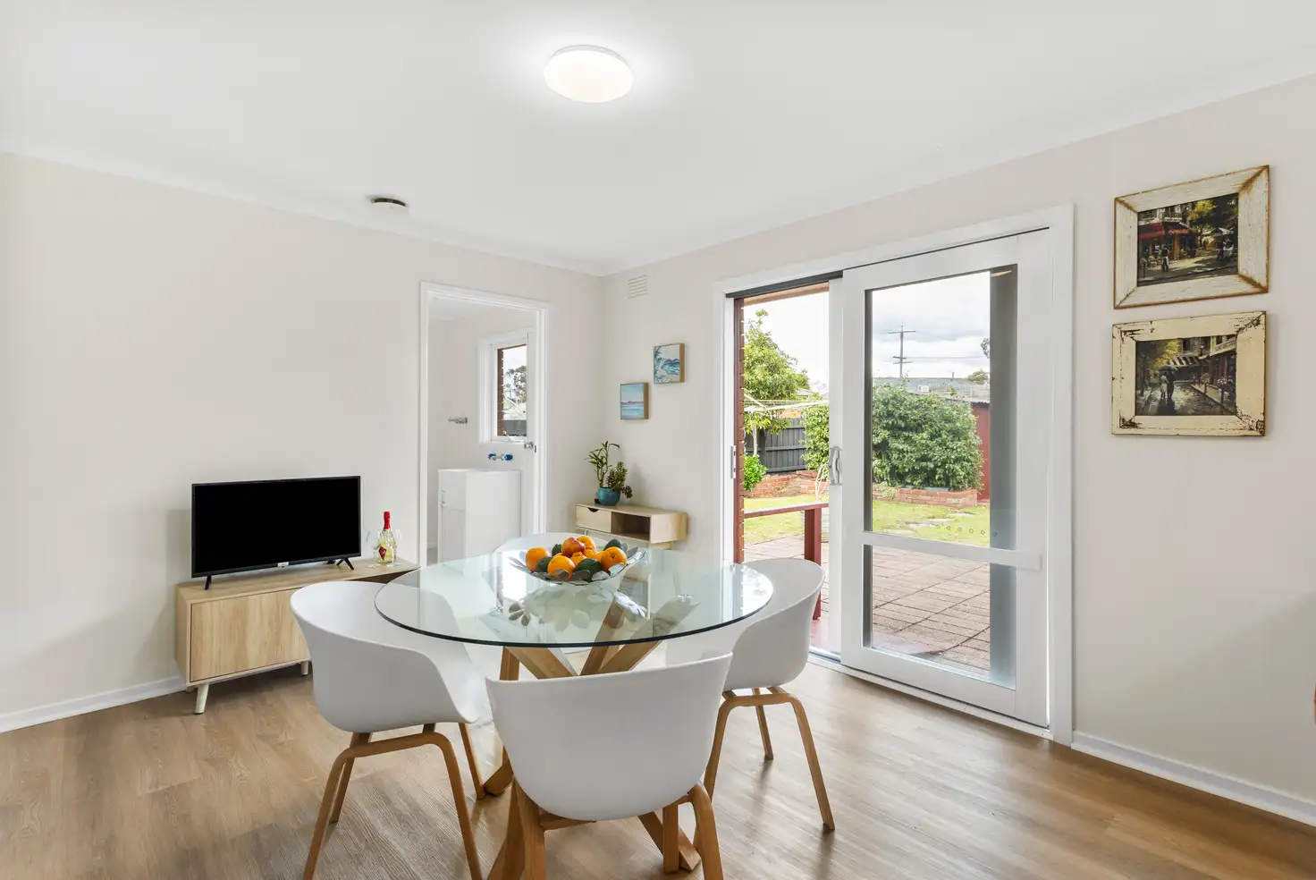 Main view of Homely house listing, 6 Farrer Close, Cranbourne VIC 3977