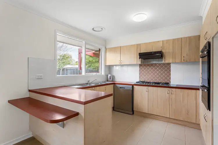 Second view of Homely house listing, 6 Farrer Close, Cranbourne VIC 3977