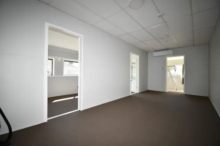 Second view of Homely unit listing, 1/402 Campbell Street, Depot Hill QLD 4700