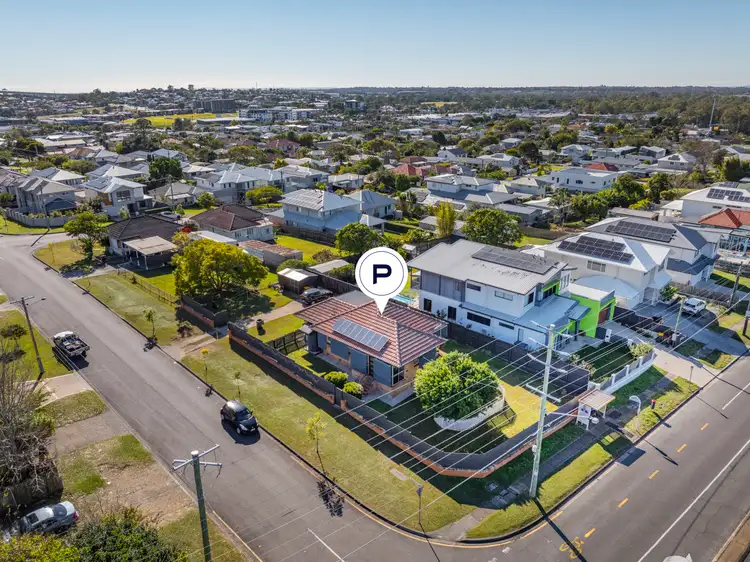 382 Richmond Road, Cannon Hill QLD 4170