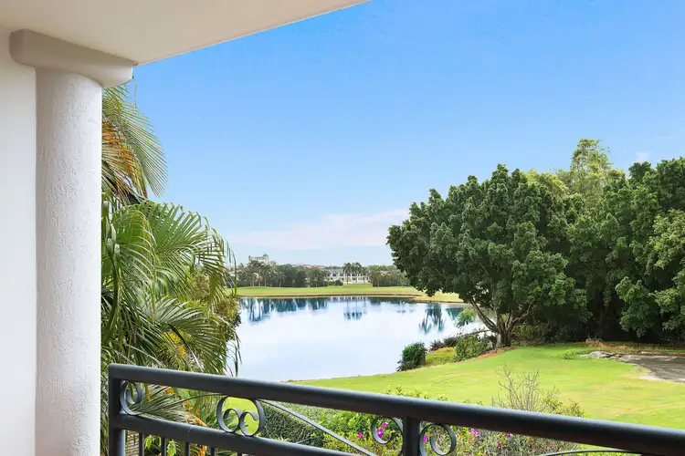 46/85 Palm Meadows Drive, Carrara QLD 4211