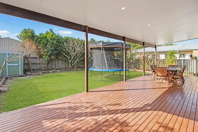 13 Grace Avenue, Labrador QLD 4215