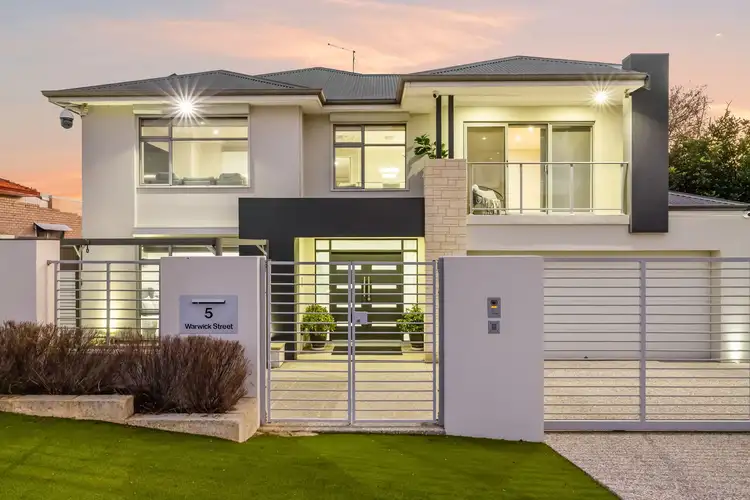 5 Warwick Street, St James WA 6102
