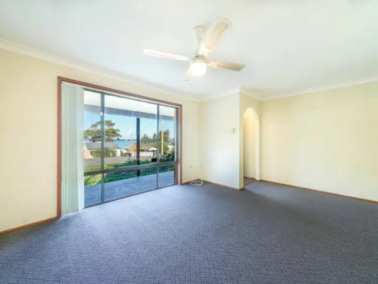 46 Malvina Parade, Gorokan NSW 2263