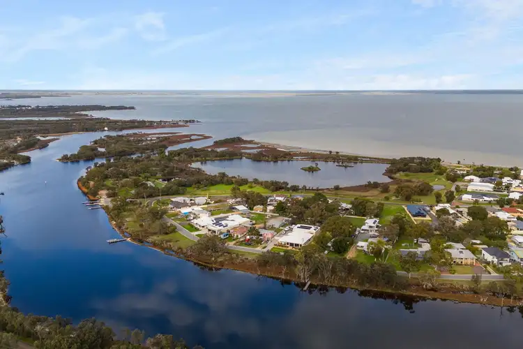 27 John Street, Coodanup WA 6210