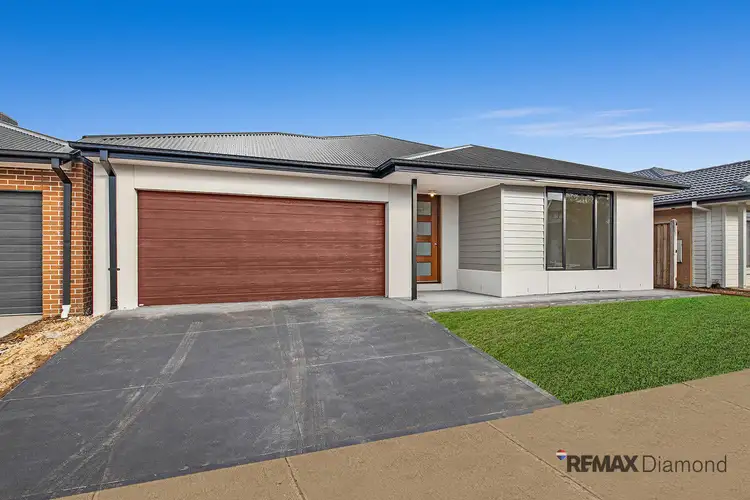 90 Shelterbelt Avenue, Weir Views VIC 3338