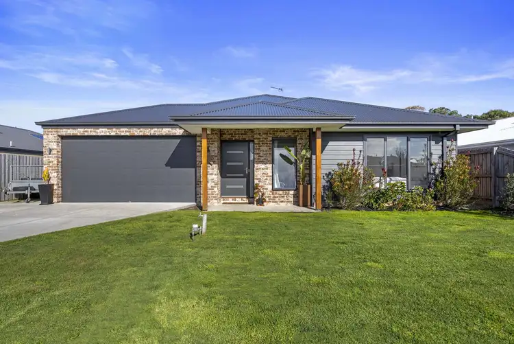 Sixth view of Homely house listing, 9 Cliffy Place, Inverloch VIC 3996