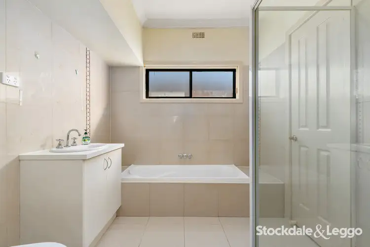 Fourth view of Homely house listing, 3 Roger Street, Morwell VIC 3840