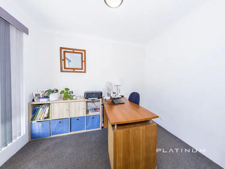 Fifth view of Homely house listing, 10 Alba Rise., Ocean Reef WA 6027