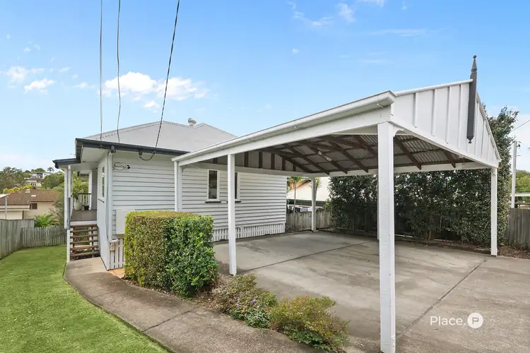 82 Newnham Road, Mount Gravatt East QLD 4122
