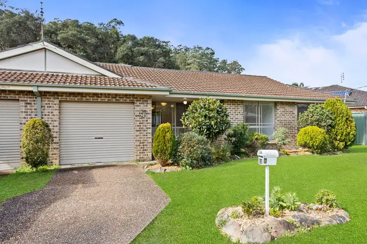 2/11 Casula Place, Ourimbah NSW 2258