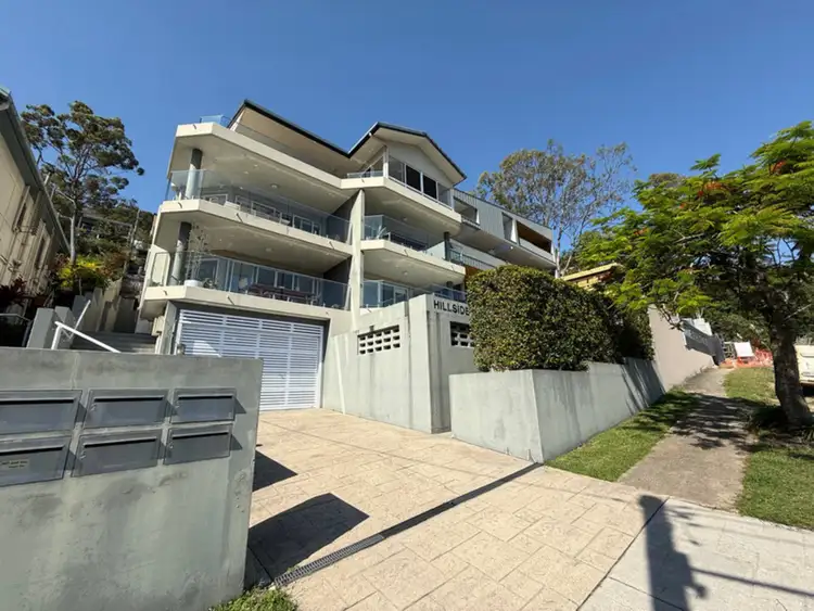 1/16 Hill Avenue, Burleigh Heads QLD 4220