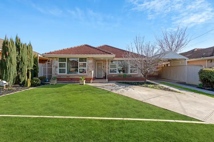 4 McEwan Avenue, Seaton SA 5023