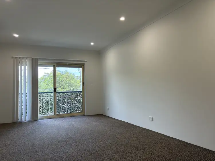 Fourth view of Homely unit listing, 4/9 Wooloowin Avenue, Wooloowin QLD 4030