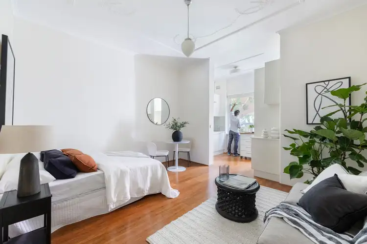 Third view of Homely studio listing, 5/6-8 Farrell Avenue, Darlinghurst NSW 2010