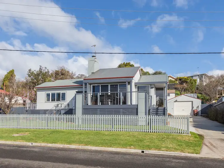 2 William Street, Ulverstone TAS 7315