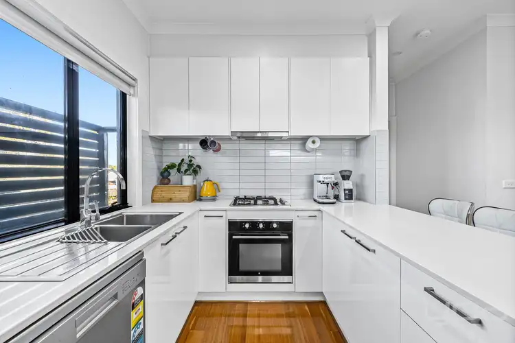 Third view of Homely townhouse listing, 6/161 Glenroy Road, Glenroy VIC 3046