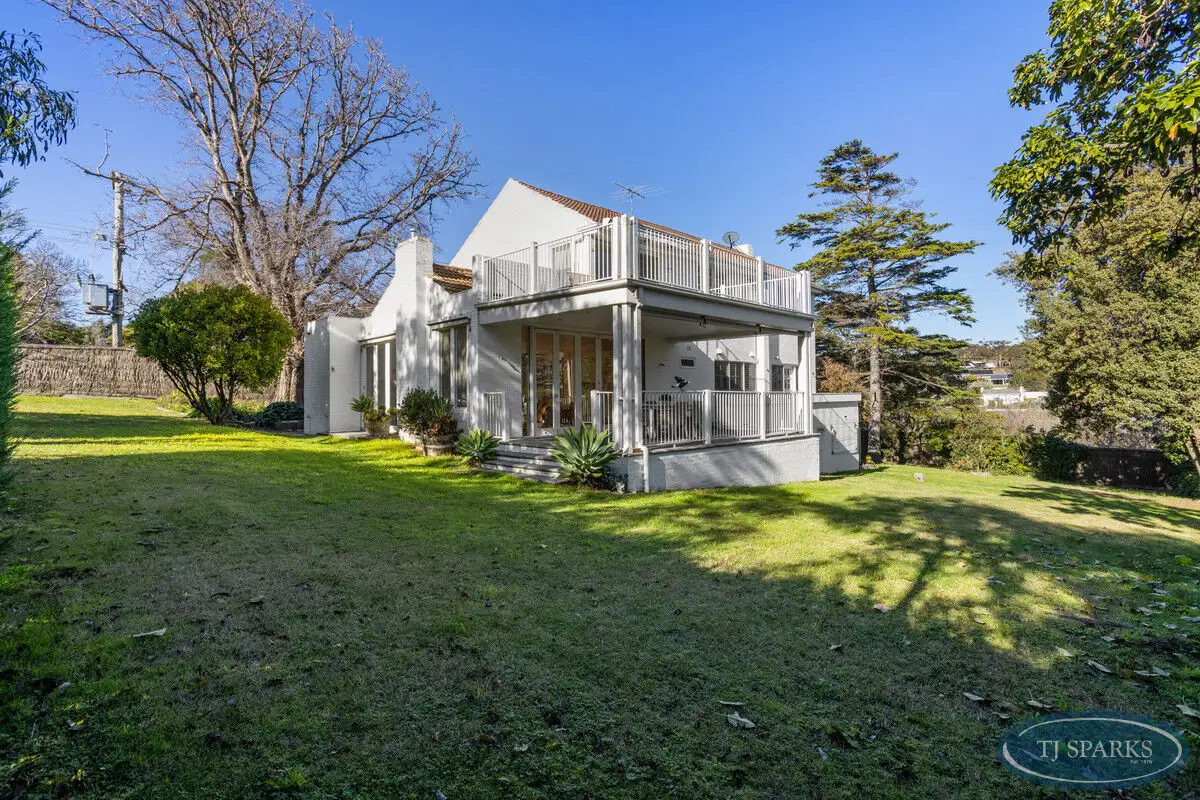 Main view of Homely house listing, 10 Gulls Way, Frankston South VIC 3199