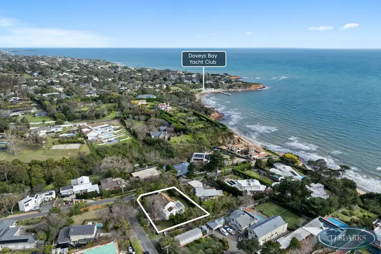Fifth view of Homely house listing, 10 Gulls Way, Frankston South VIC 3199