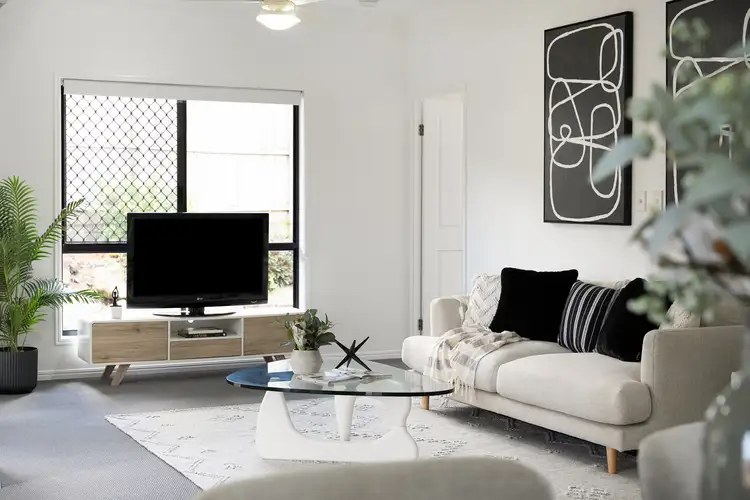 Fifth view of Homely house listing, 2 Carney Circuit, Redbank Plains QLD 4301