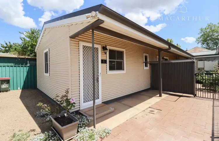 Main view of Homely house listing, 2/39-41 Thorne Street, Wagga Wagga NSW 2650