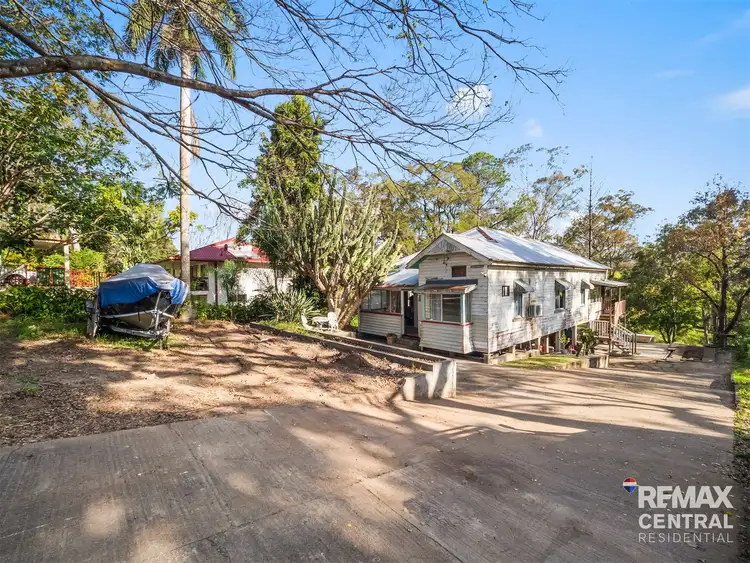 245 Old Logan Road, Camira QLD 4300